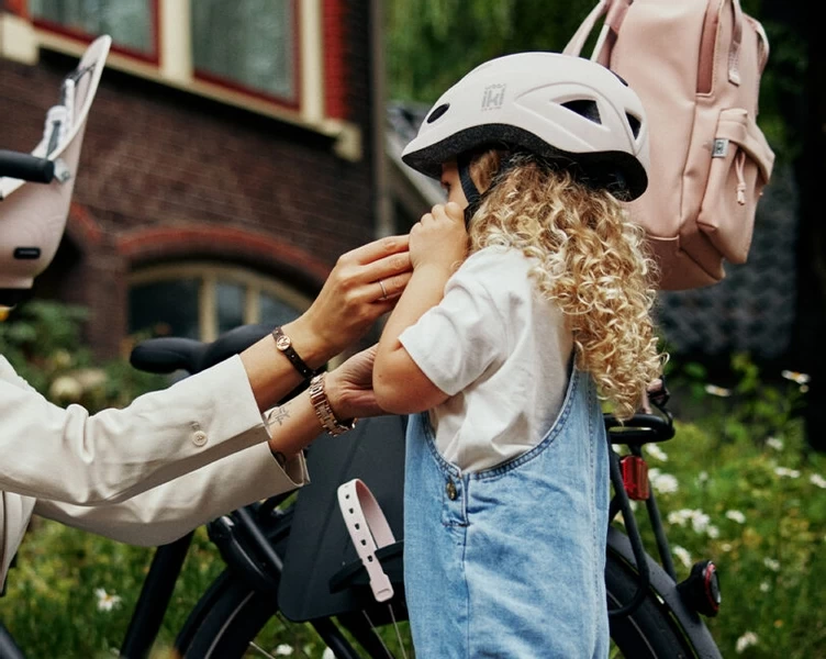 Urban Iki Kinderfietshelm - Roze - Afbeelding 3